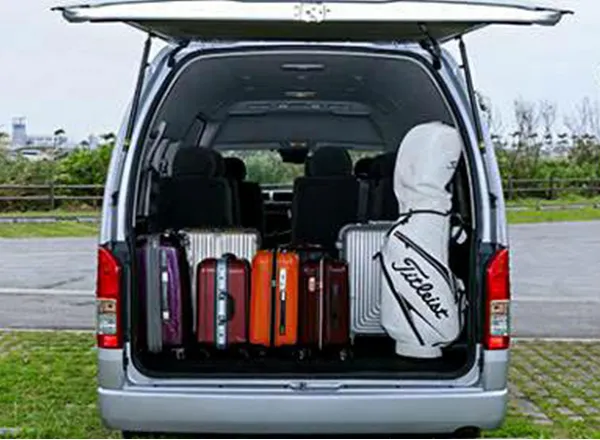 10-passenger grand cabin
